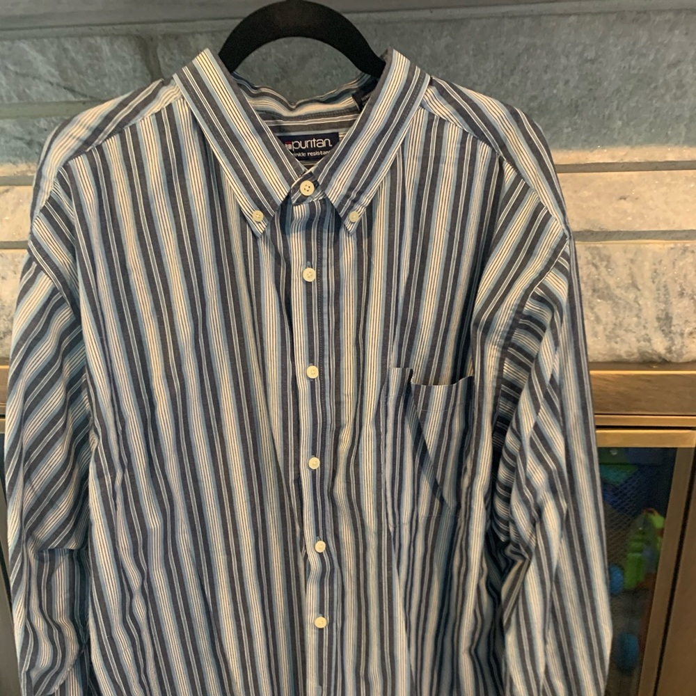 Men’s long sleeve button up